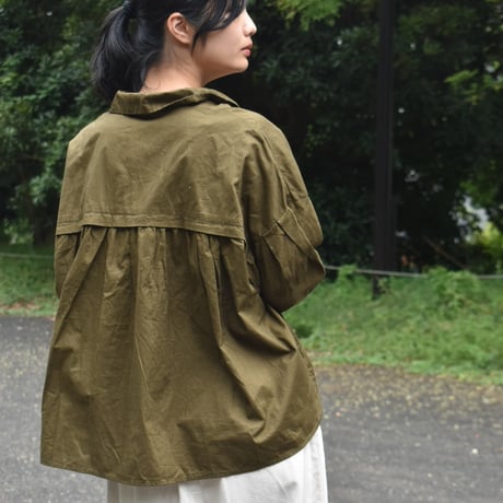 LAITERIE キャンブリックギャザーブラウス
