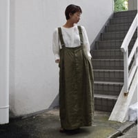 asabito リネンワークタックサロペスカート