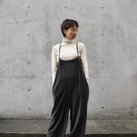 me. コットンベロアサロペット