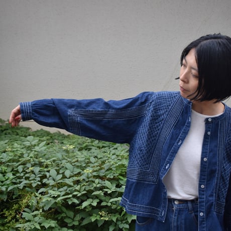 doux bleu ピンタックステッチブラウス