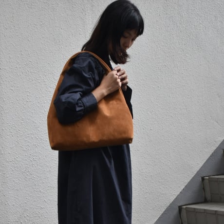 FERCHI スエードワンショルダーバッグ