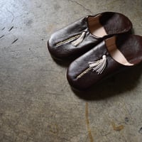 モロッコ　バブーシュ　サブラ装飾