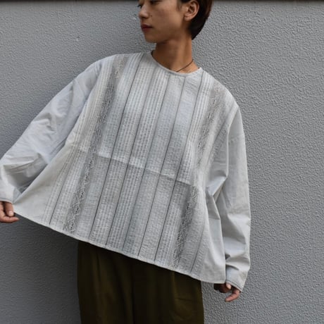 LAITERIE コットンレースプルオーバー