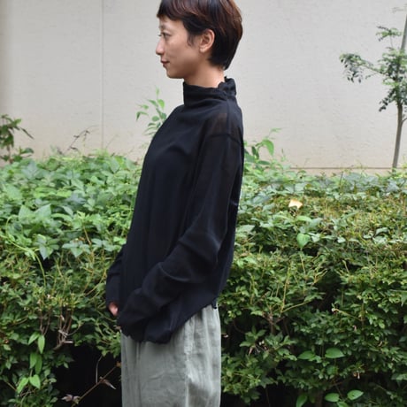 tumugu コットンチュールハイネックロングTシャツ