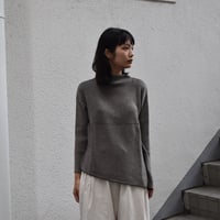 sisam オーガニックコットン コンパクトファネルネックトップ