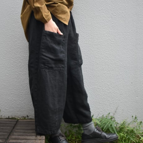 tumugu ソリトリネン8分丈パンツ