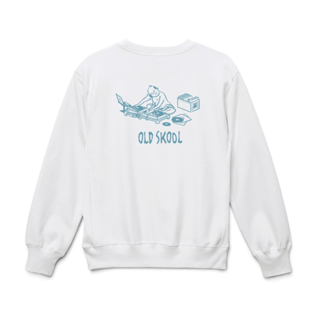 OLD SKOOL 皿回 CREW SWEAT (RUTSUBO×YU SUDA）