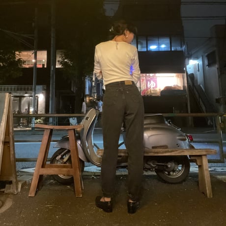 [USED] 90's Levi's "900 series"