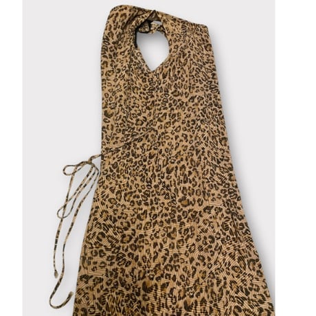 [USED] ノースリーブ　レオパード柄🐆ロングワンピース