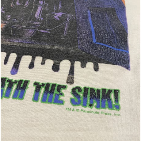 [USED] 90's "Goosebumps" Tee  "IT CAME FROM BENEATH THE SINK!"