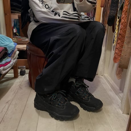 [USED] 90's Reebok "DRT2" US8