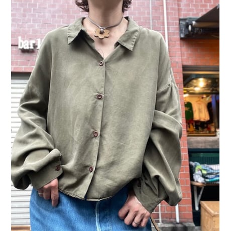 [USED] 渋めオリーブカラー🫒レーヨンシャツ