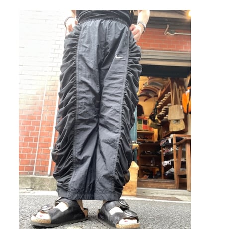 [USED] NIKE GIRL’Sメッシュフリル NYLON PANTS！