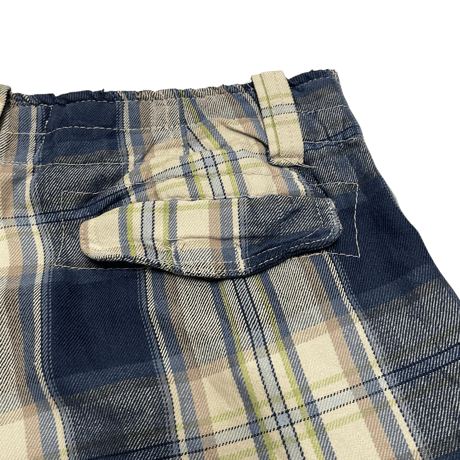 [USED] DITCH PLAINS PLAID CARGO SHORTS
