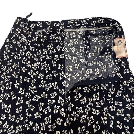 [USED] EURO NAVY 小花柄 マキシスカート