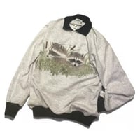 [USED]  アライグマ🦝プリント 襟付きSWEAT