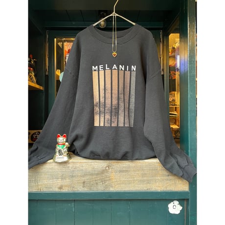 [USED]  "MELANIN" GOOD PRINT SWEAT