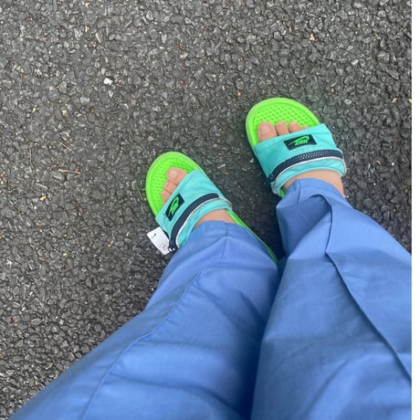 [USED] NIKE ZIP SANDAL