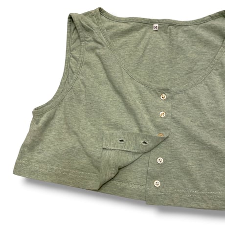 [USED] クロップドノースリーブtops