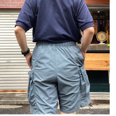[USED]“adidas” ナイロン素材マットグレーSHORTS 🩶