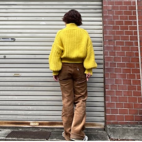 [USED] 黄色🟡タートル＆ショート丈ニット