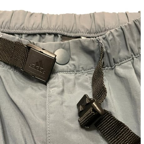 [USED]“adidas” ナイロン素材マットグレーSHORTS 🩶