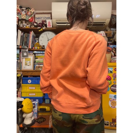 [USED] VINTAGE ORANGE SWEAT！