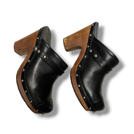 [USED] "UGG" BLKサボサンダル