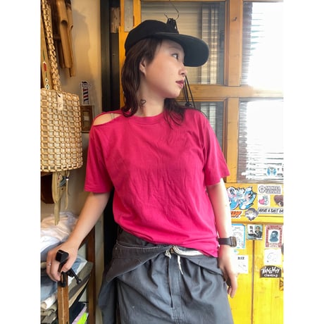 [USED] かわいいBoRo 無地Tee ♥️