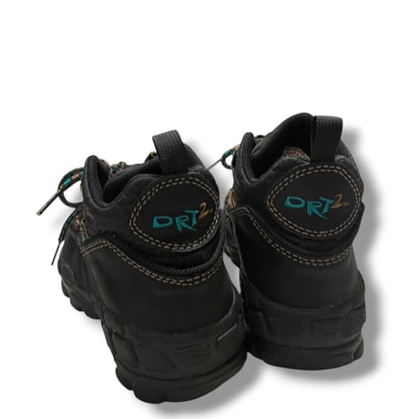 [USED] 90's Reebok "DRT2" US8