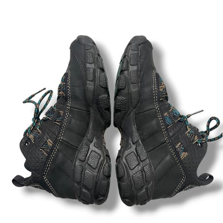[USED] 90's Reebok "DRT2" US8