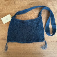 ラオス｜カム族の葛（くず）のショルダーバッグ  藍染め