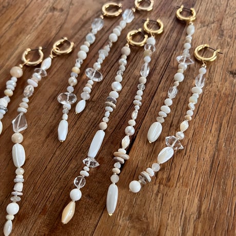 10・flecks of memory line pierce
