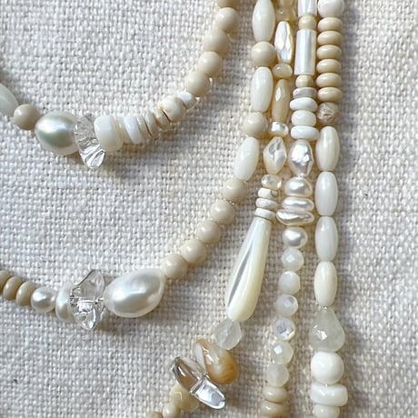 9・sand treasures necklace