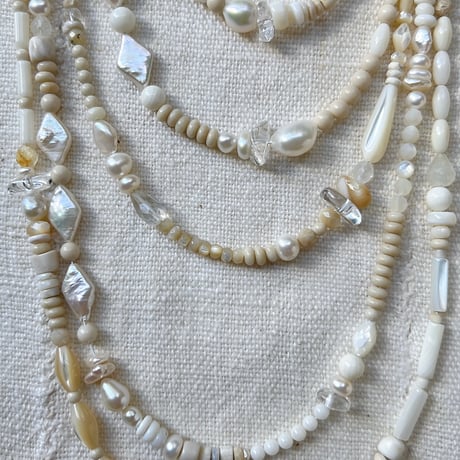 9・sand treasures necklace