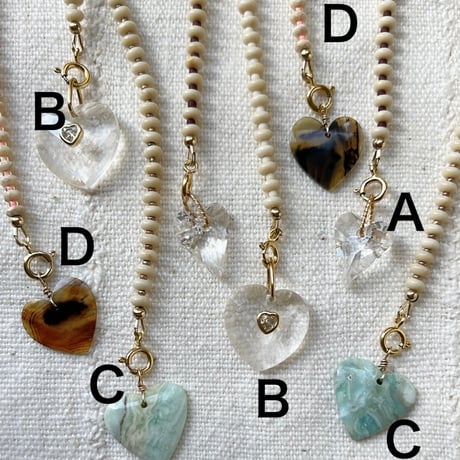 4・sand heart necklace
