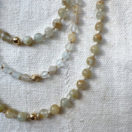 8・where light drifts necklace