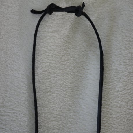 fur necklace /