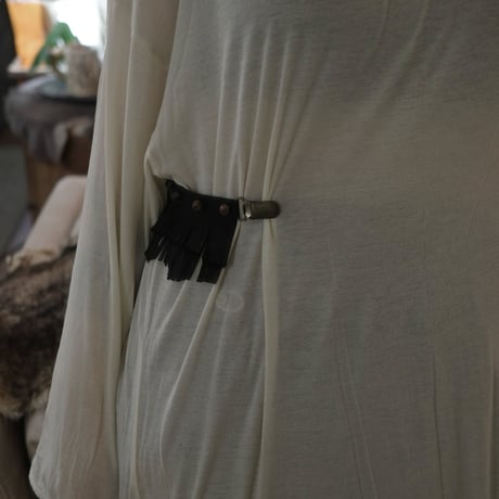Wear Memory / 纏う記憶 (フリンジ付き)