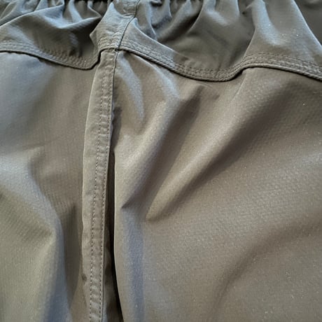 【残り僅か】RUGGED®︎ Packable Utility Nylon Shorts – Black