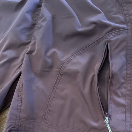 【ラス1 】RUGGED®︎ Packable Utility Nylon Shorts – Burgundy