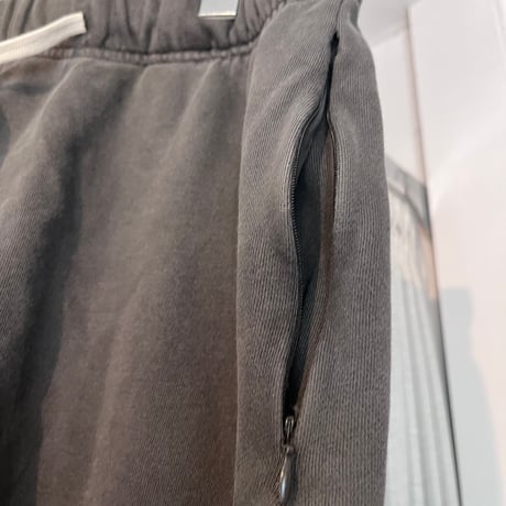 RUGGED®︎ ''rhombus logo'' Washed Fade Sweat Shorts (Charcoal Gray)