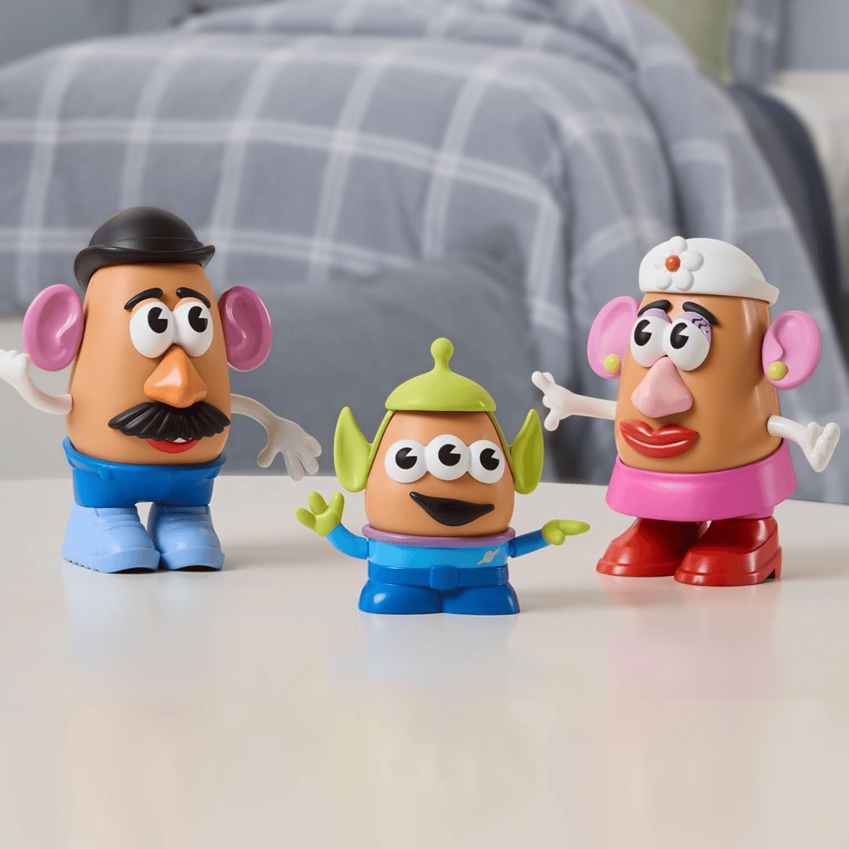 トイストーリー　ミスターポテトヘッド　ミセスポテトヘッド　2体セット トイストーリー ポテトヘッド ヤムファムセット（ミスター/ミセス
