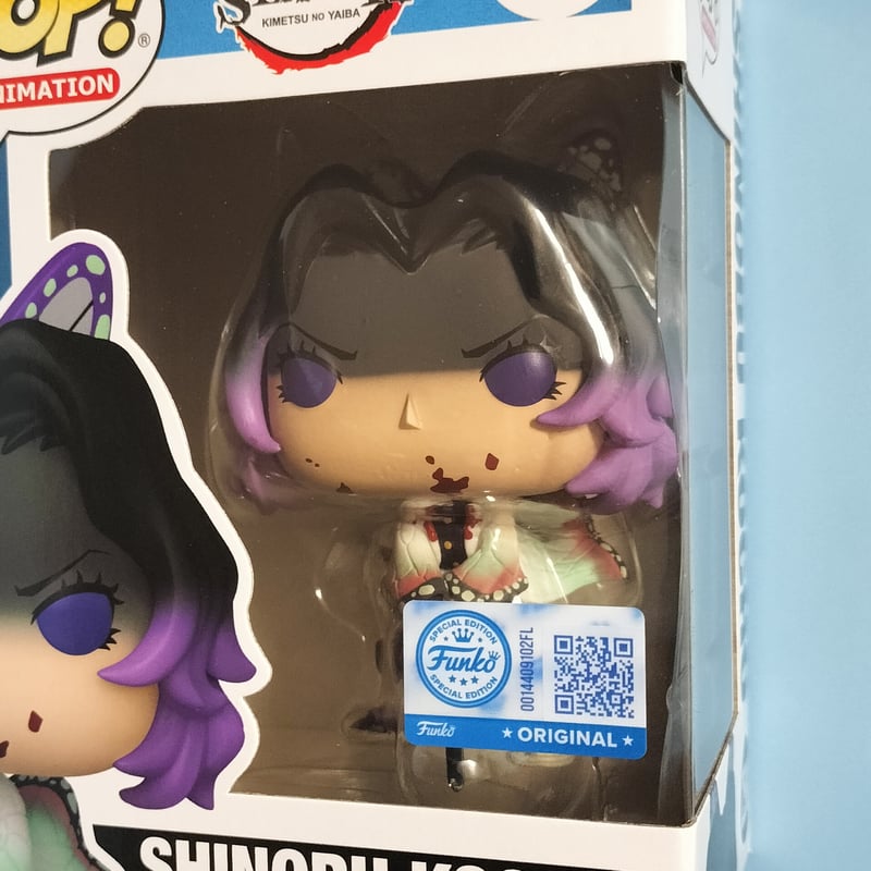 【海外限定版】鬼滅の刃 胡蝶しのぶ Funko ケース付き ファンコ ポップ 「鬼滅の刃」無限城編 胡蝶しのぶ（ブラッディ版