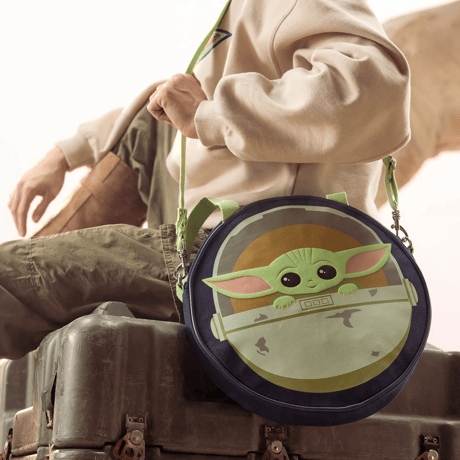 Disney Parks限定 『スター・ウォーズ：マンダロリアン』 グローグー クロスボディバッグ