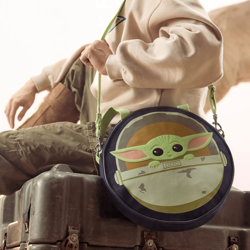 マンダロリアン グローグー クロスボディバッグ 楽天ラッキーくじ　非売品 Disney Parks限定 『スター・ウォーズ：マンダロリアン』 グローグー