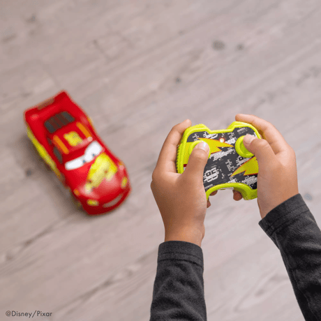 Jada Toys ピクサー カーズ  ライトニング・マックイーン　Glow Racers 1:14スケール ライトアップ RC