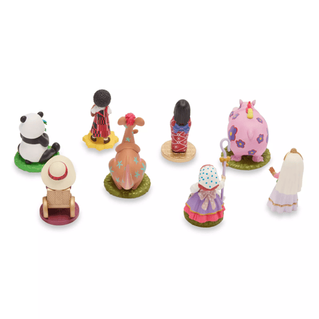 「イッツ・ア・スモールワールド」　フィギュアセット　　''it's a small world'' Figure Set