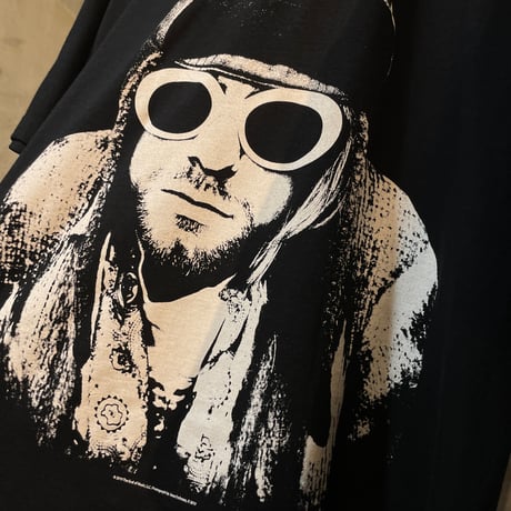 KURT  /Official Tshirts