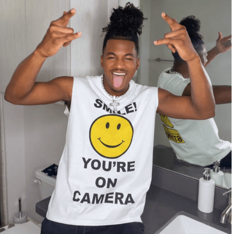 6th NBHD / Smiley Cut Off  Tee (WHITE)